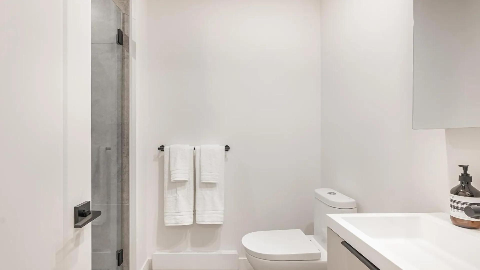 Le Mont Apartments Montréal