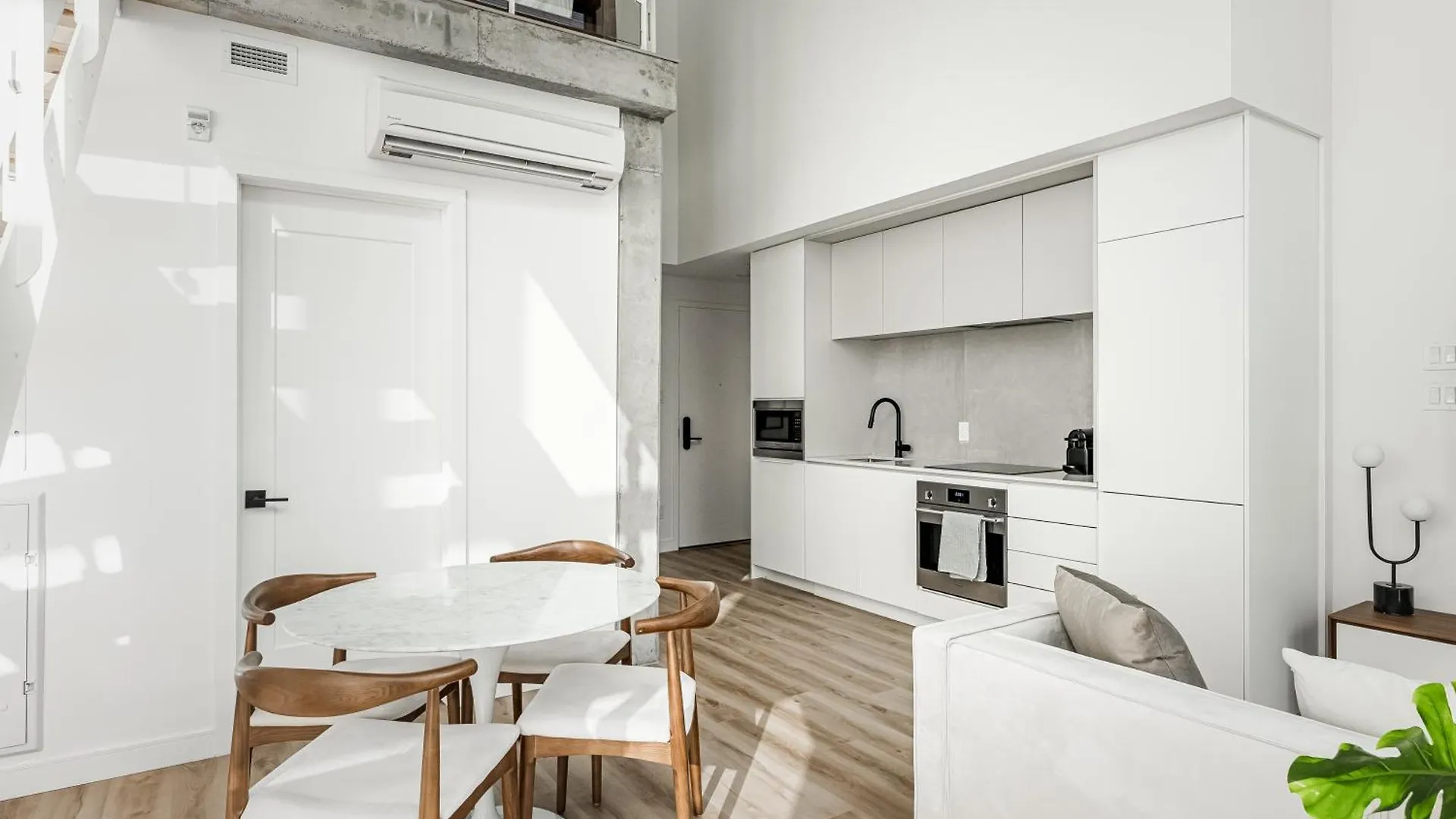 Le Mont Apartments Montréal Kanada