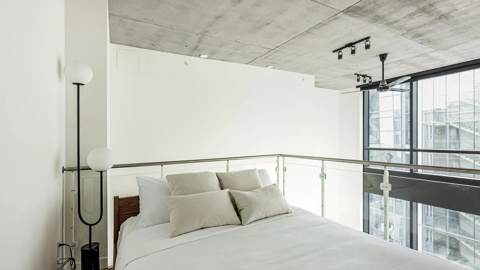 Le Mont Apartments Montréal Kanada