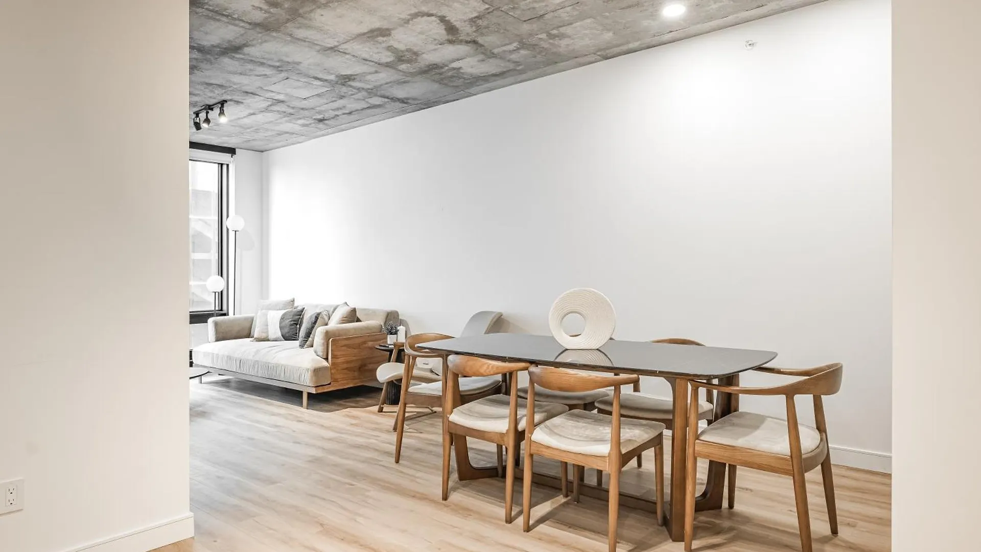 Le Mont Apartments Montréal
